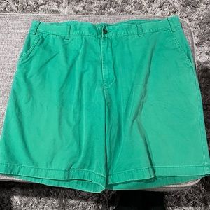Nautica Green Flat Front Shorts Size 46